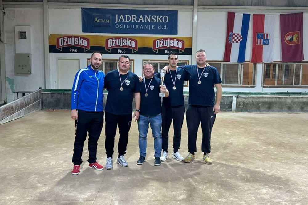 Prvi Adventski boćarski turnir trojki osvojili boćari DVD-a Župa dubrovačka (FOTO)